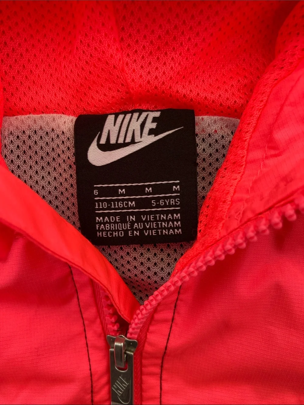 SALE! 50% Off Nike Kids' Pink and Black Hooded Windbreaker Jacket Size M (5-6)